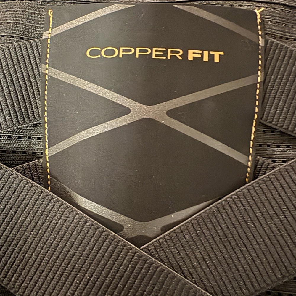 Copper Fit Black Compression Back Support NWOT Size Small/Medium‎